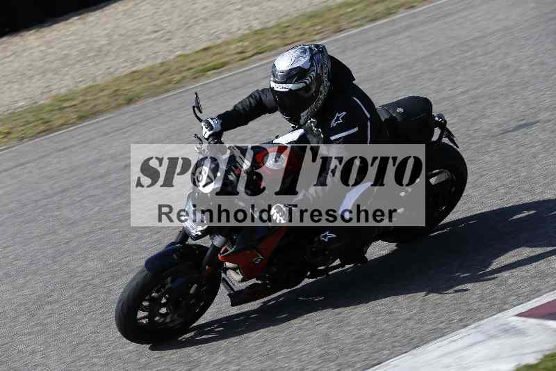 /01 02.04.2026 MAZ ADR/Gruppe gelb Gruppe gruen/57